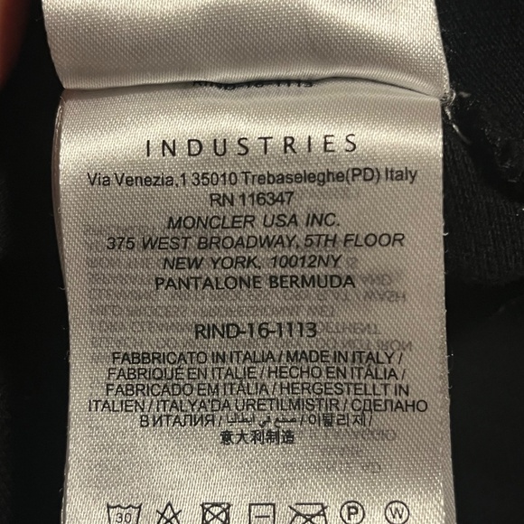 Moncler - Picture 4 of 8